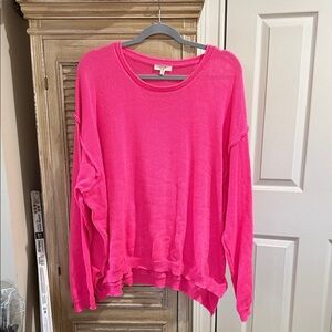 Easel Women's Hot Pink Sweater
